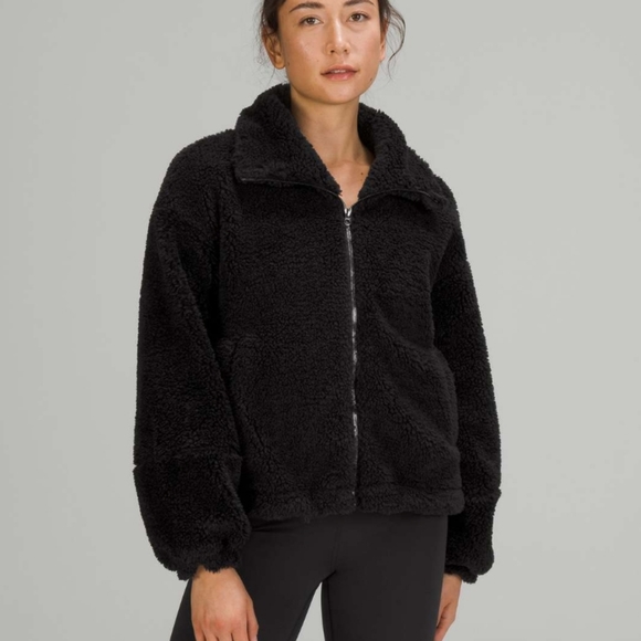 lululemon athletica Jackets & Blazers - NWT lululemon cinchable fleece zip up